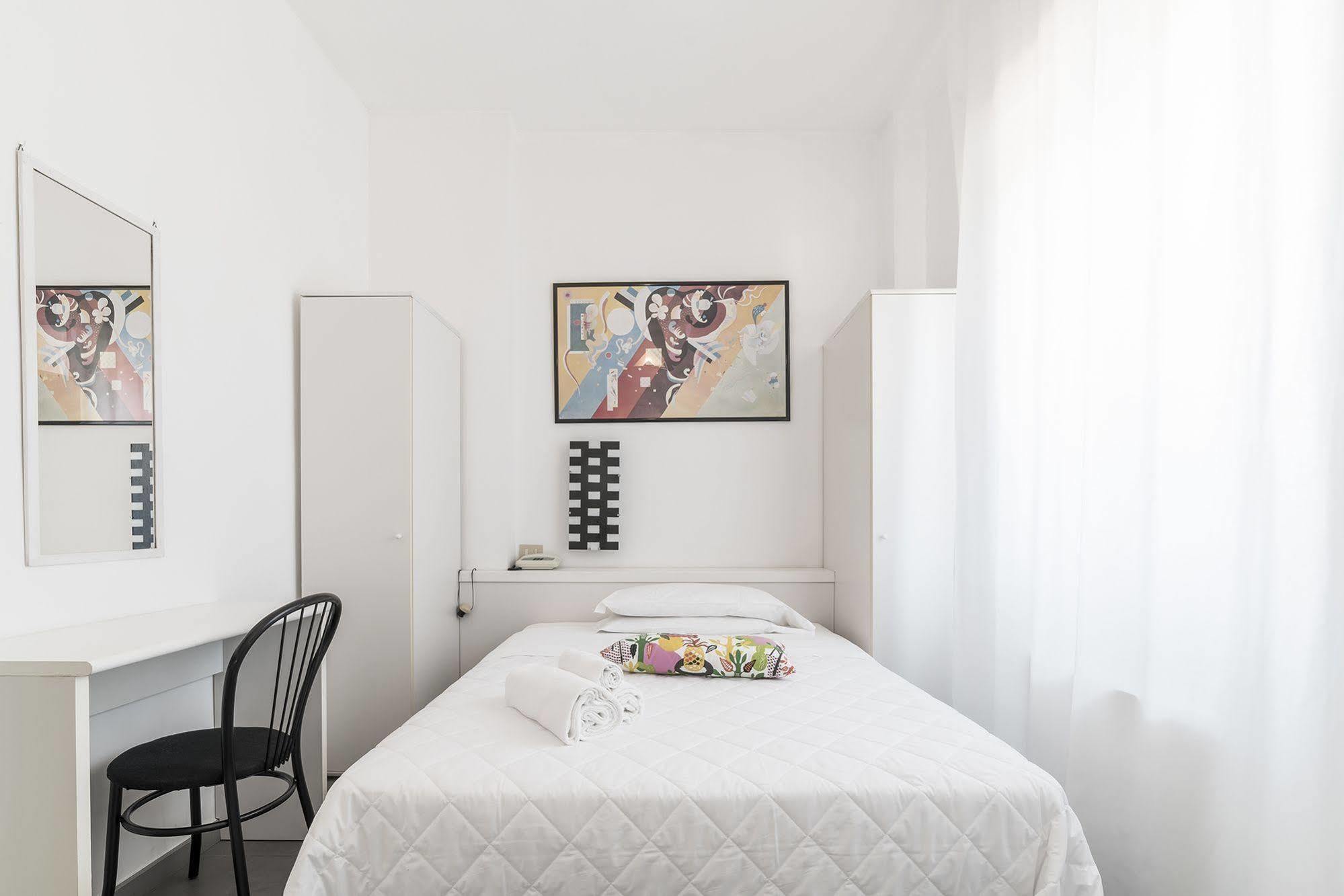 Hotel La Bussola Marina di Massa Kültér fotó